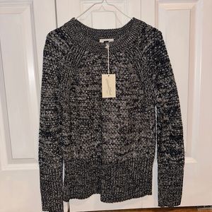 Universal thread sweater